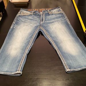 Rock Revival BNWOT “Easy crop” style “Yanka” Size 34/21